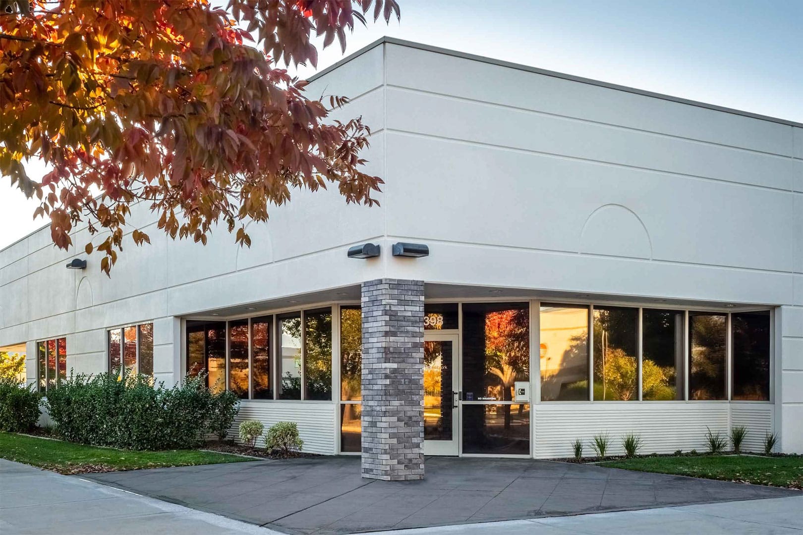 Cottonwood Plaza is a Flex Property at 350 Mitchell St. in Boise, Idaho